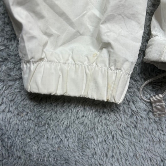 North Face HyVent Jacket Womens Small White Hooded Waterproof Windbreaker SPOTS - Picture 7 of 16